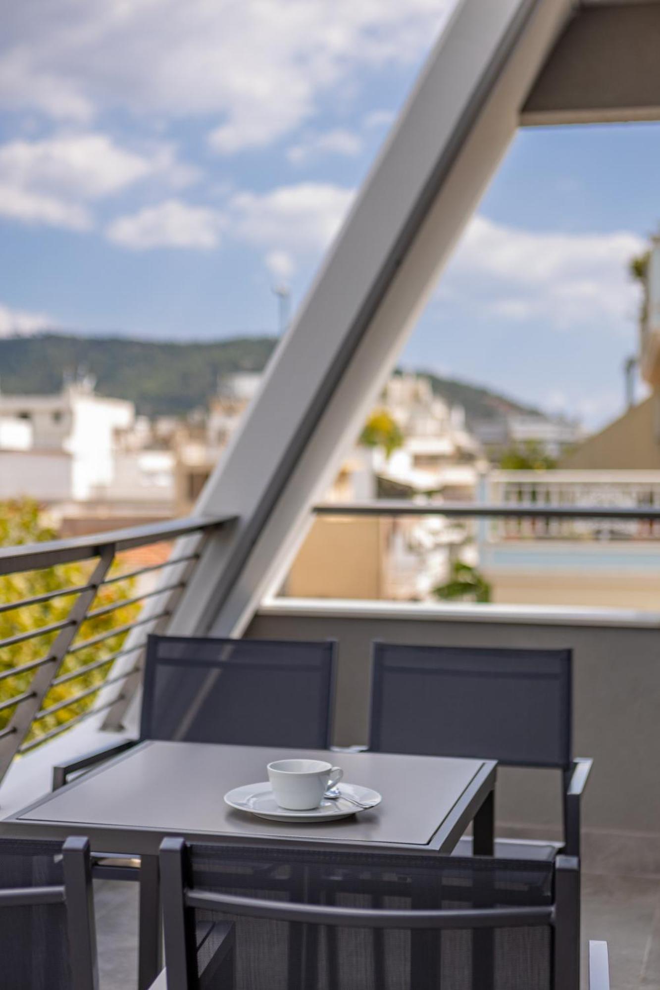 Aeson Premium Living Aparthotel Volos Ngoại thất bức ảnh
