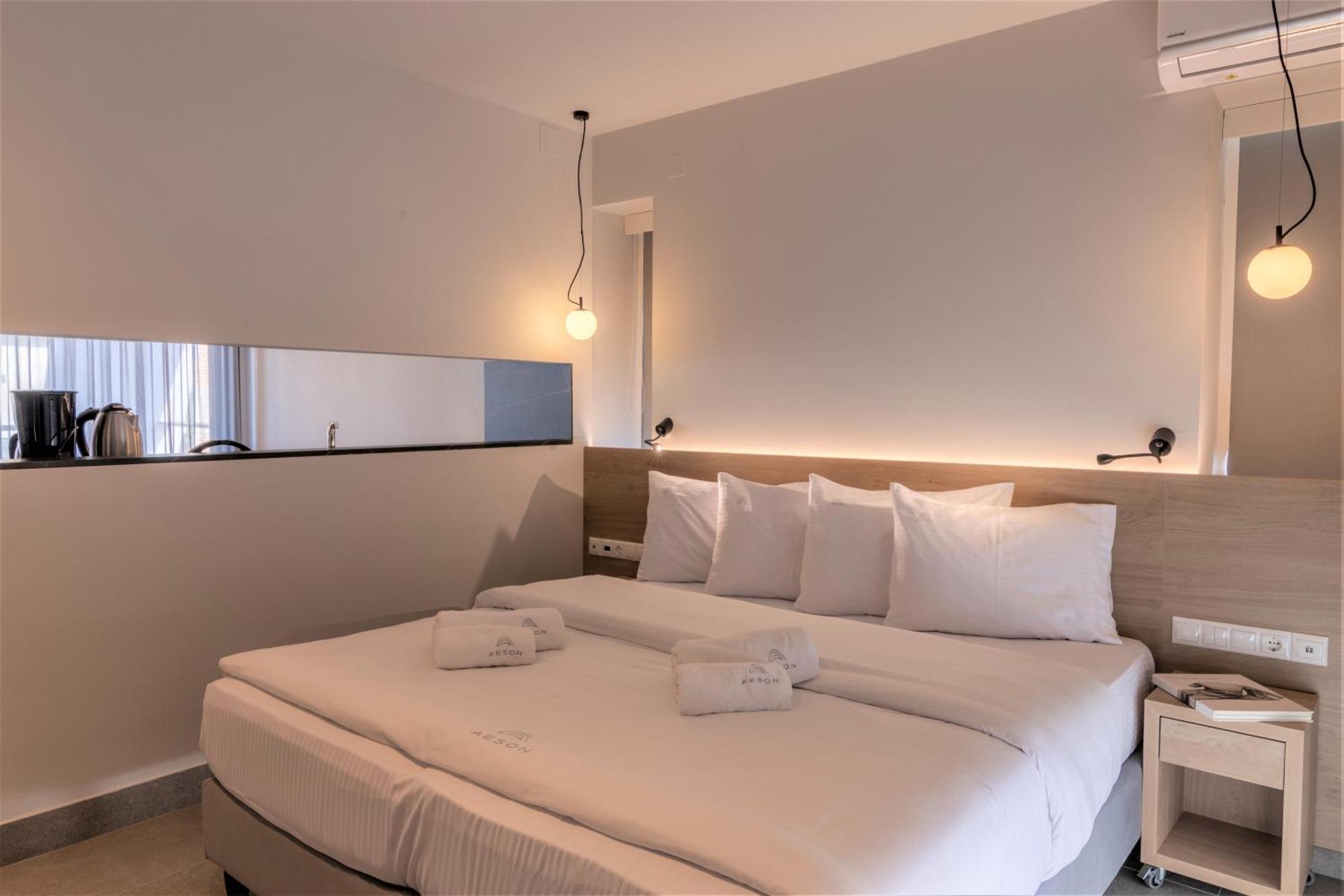 Aeson Premium Living Aparthotel Volos Ngoại thất bức ảnh