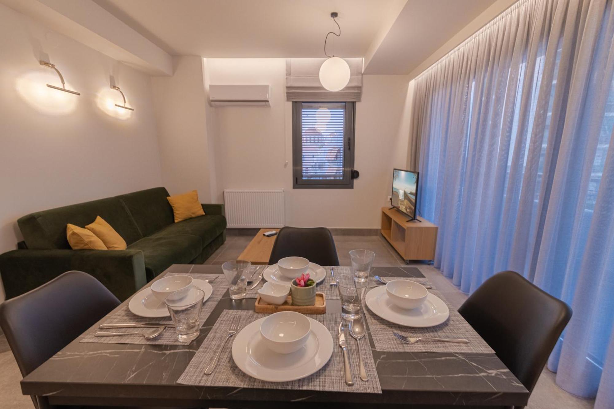 Aeson Premium Living Aparthotel Volos Ngoại thất bức ảnh