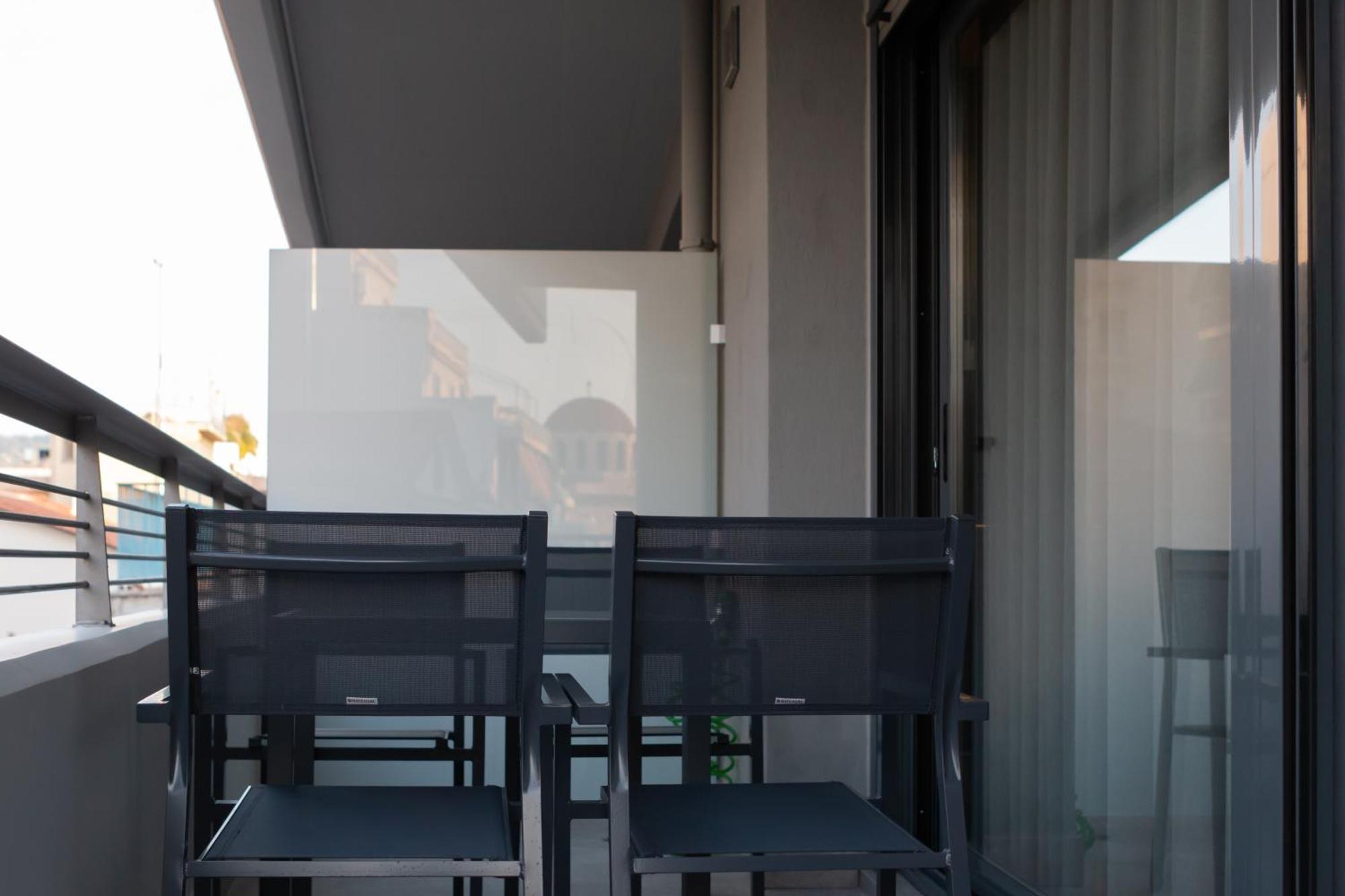 Aeson Premium Living Aparthotel Volos Ngoại thất bức ảnh
