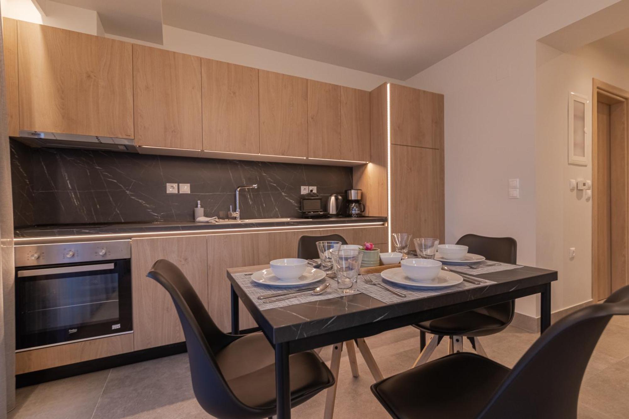 Aeson Premium Living Aparthotel Volos Ngoại thất bức ảnh